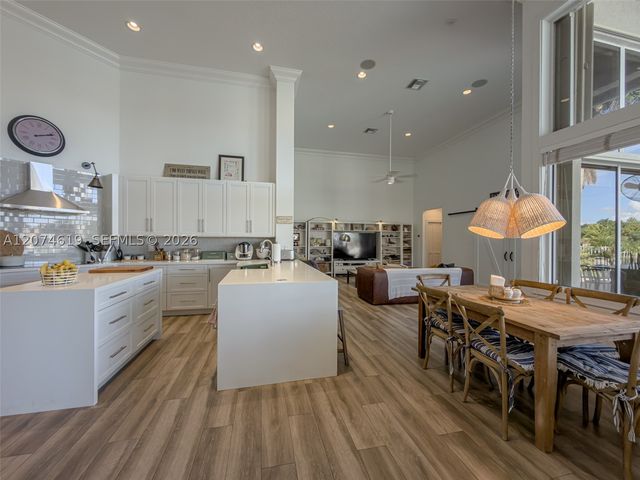 2950 Medinah, Weston, FL 33332