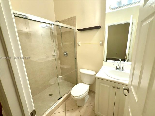 9219 SW 227th St 9, Cutler Bay, FL 33190