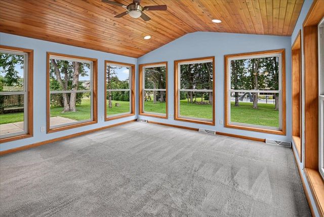 4526 Sandpiper Trail, Cottage Grove, WI 53527