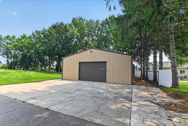 4526 Sandpiper Trail, Cottage Grove, WI 53527