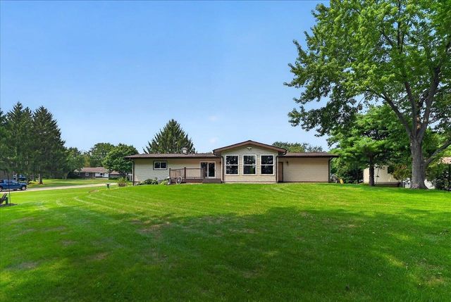 4526 Sandpiper Trail, Cottage Grove, WI 53527