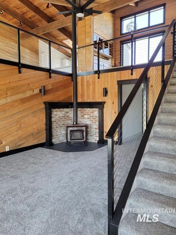 87 S Boundary St, Nampa, ID 83651