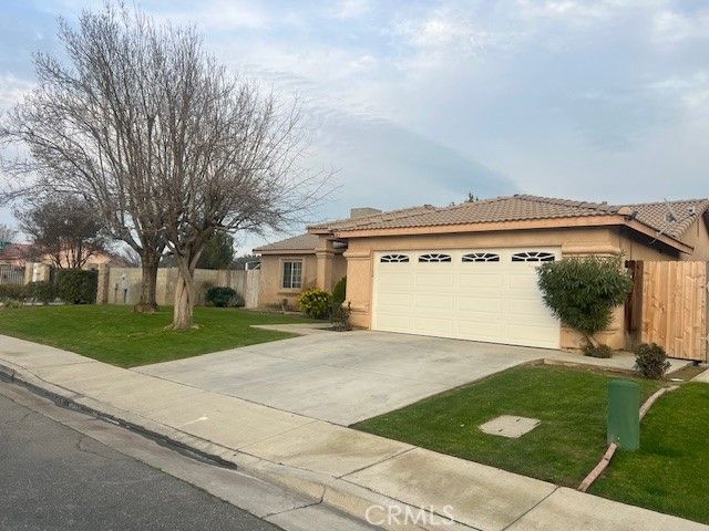 603 Calle Del Sol, Bakersfield, CA 93307