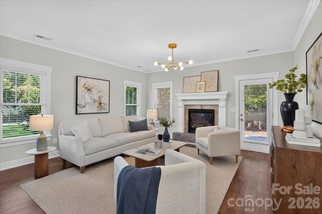 2562 Roseview Lane, Charlotte, NC 28205