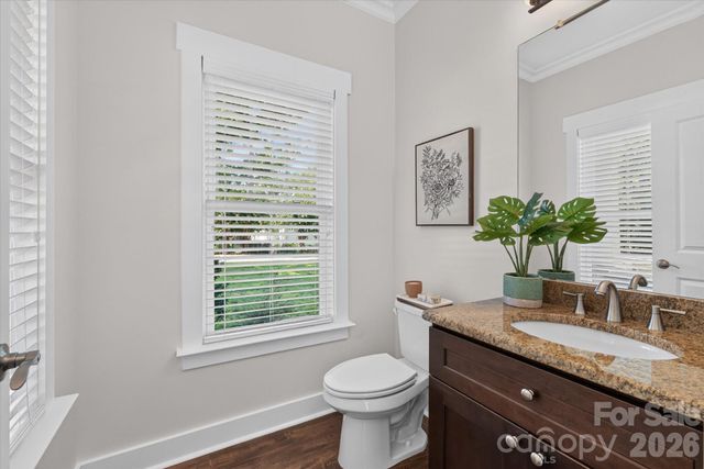 2562 Roseview Lane, Charlotte, NC 28205