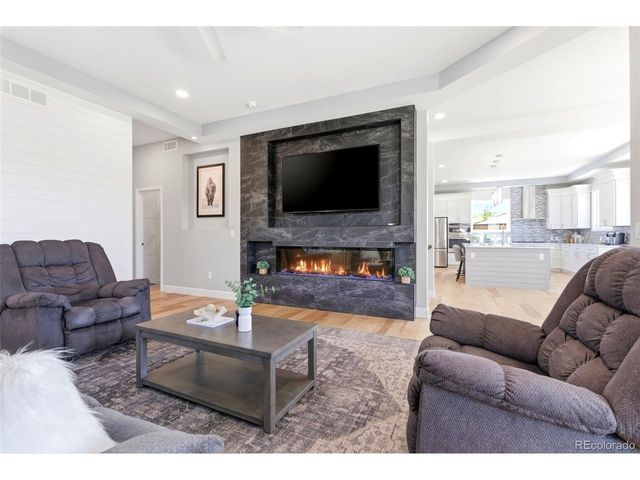 1017 Turnberry Cir, Louisville, CO 80027