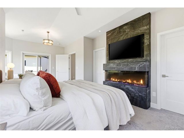 1017 Turnberry Cir, Louisville, CO 80027