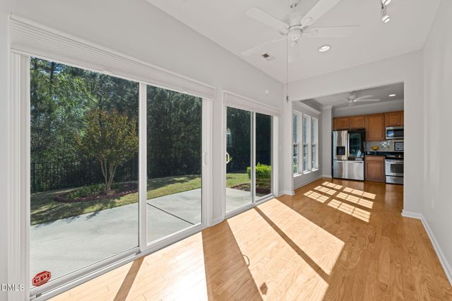 555 Tomkins Loop, Cary, NC 27519