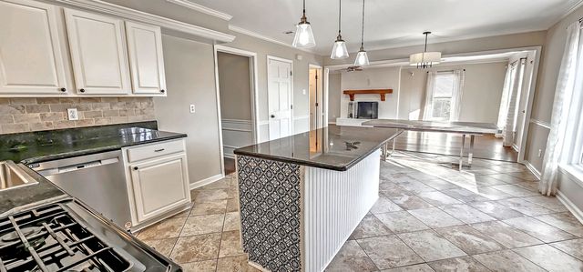 8259 SAN AUGUSTINE LN, Germantown, TN 38138