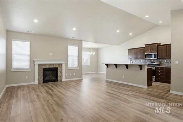12460 W Azure St, Boise, ID 83713
