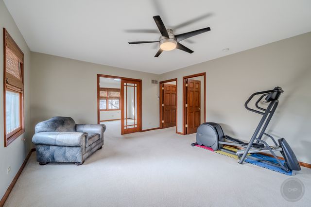 2413 Flambeau Drive, Naperville, IL 60564