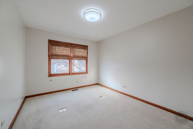 2413 Flambeau Drive, Naperville, IL 60564