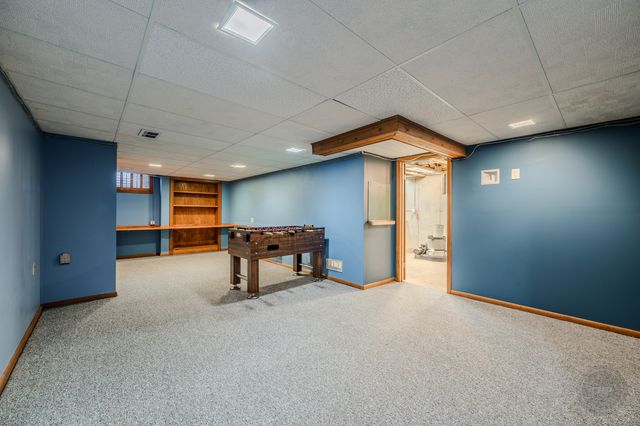 2413 Flambeau Drive, Naperville, IL 60564