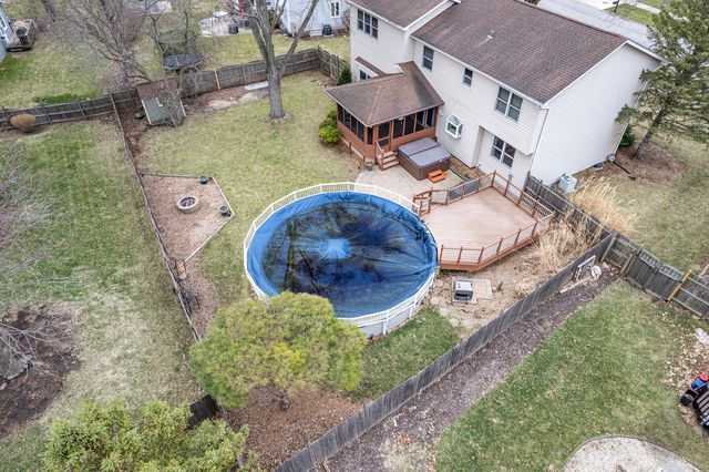 2413 Flambeau Drive, Naperville, IL 60564