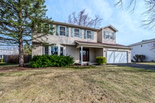 2413 Flambeau Drive, Naperville, IL 60564