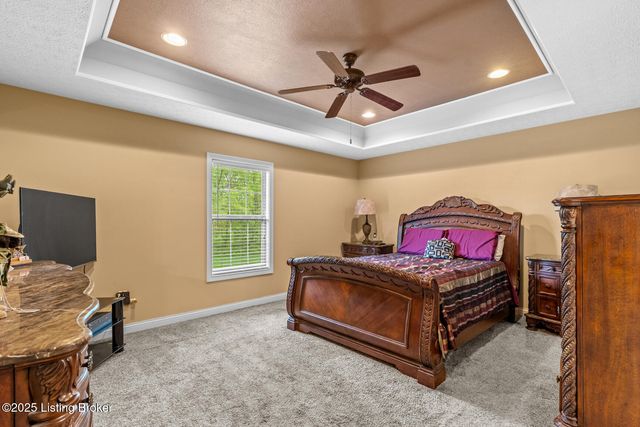 90 Chancellor Ct Ct, Elizabethtown, KY 42701