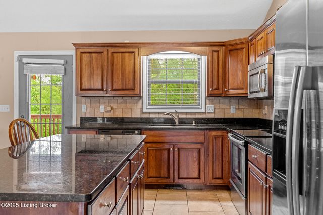 90 Chancellor Ct Ct, Elizabethtown, KY 42701