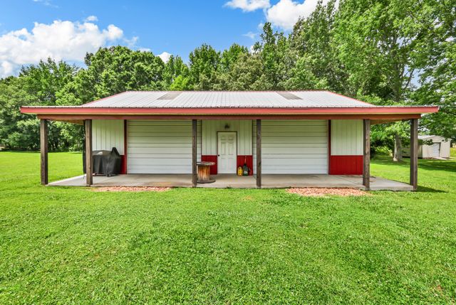 1120 Oak Plains Rd, Clarksville, TN 37043