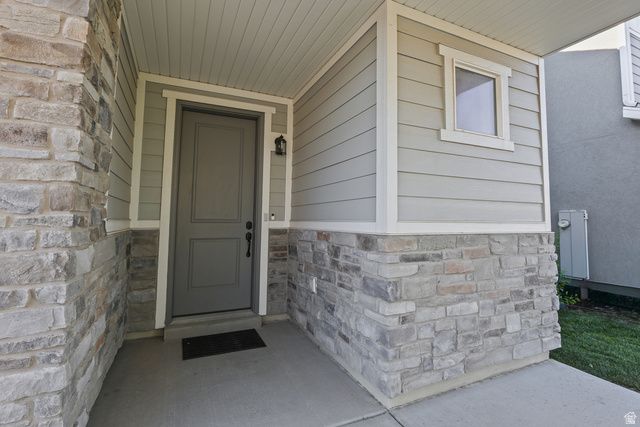 2112 W 3250 S, Syracuse, UT 84075