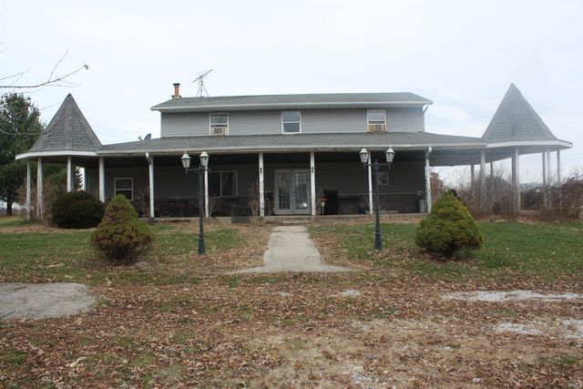 9546 W 700 South, Francesville, IN 47946
