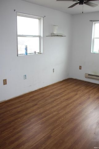 9546 W 700 South, Francesville, IN 47946