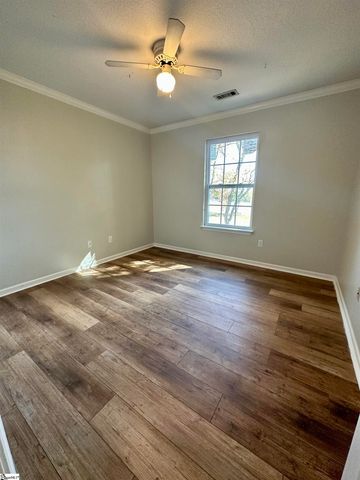 1 Kingscreek Drive, Greer, SC 29650