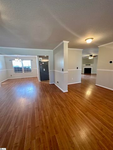 1 Kingscreek Drive, Greer, SC 29650