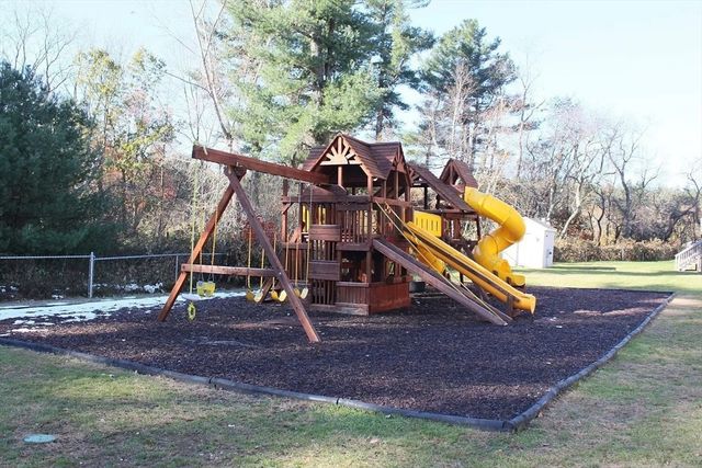 `100 Nutting Rd B5, Westford, MA 01886