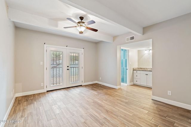 7840 N 7TH Street 1, Phoenix, AZ 85020