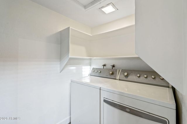 7840 N 7TH Street 1, Phoenix, AZ 85020