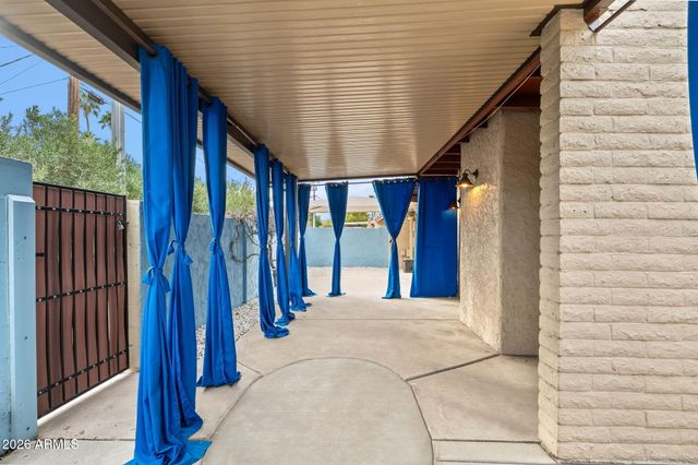 7840 N 7TH Street 1, Phoenix, AZ 85020