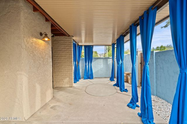 7840 N 7TH Street 1, Phoenix, AZ 85020