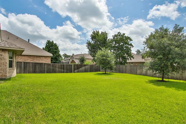 34 Estherwood Place, The Woodlands, TX 77354