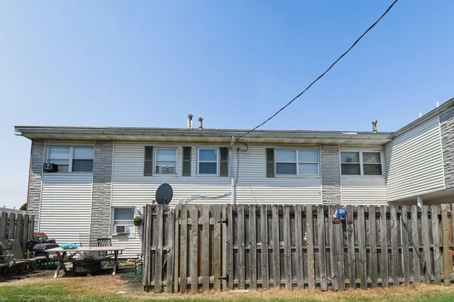 129 Buckeye Circle, Columbus, OH 43217