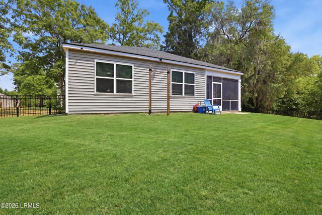 4864 Breeze Way, Beaufort, SC 29907
