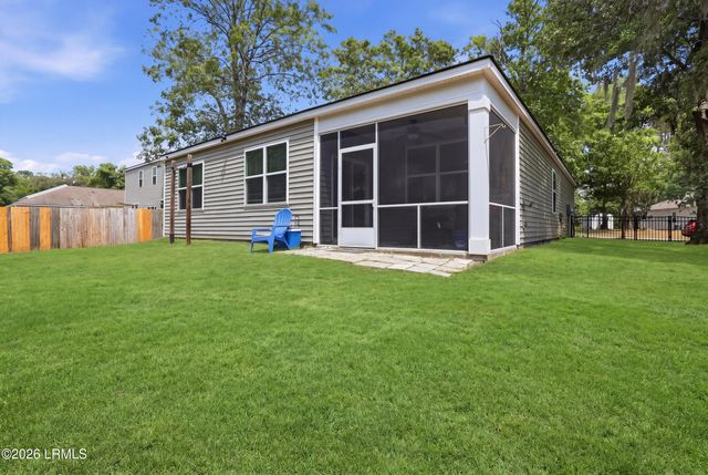 4864 Breeze Way, Beaufort, SC 29907