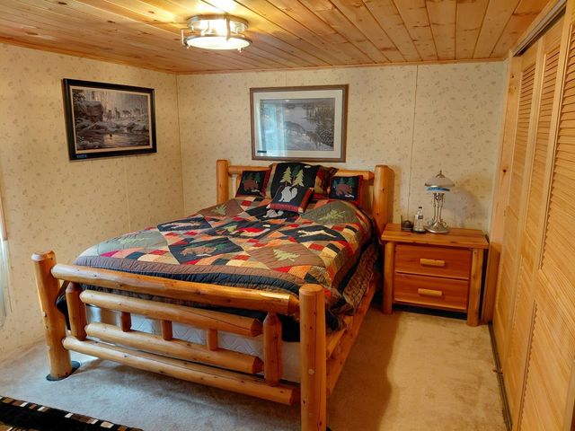 W10508 N ZAK LANE, Crivitz, WI 54114