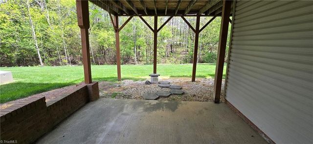 2014 Hearthwood Court, Greensboro, NC 27407