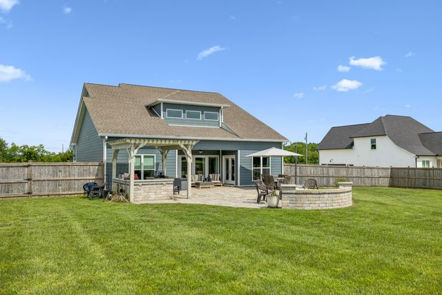 7890 Poplar Hill Rd, Watertown, TN 37184