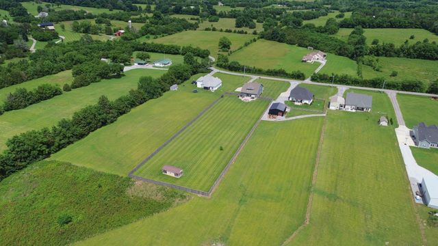 7890 Poplar Hill Rd, Watertown, TN 37184
