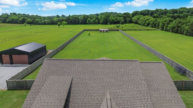 7890 Poplar Hill Rd, Watertown, TN 37184