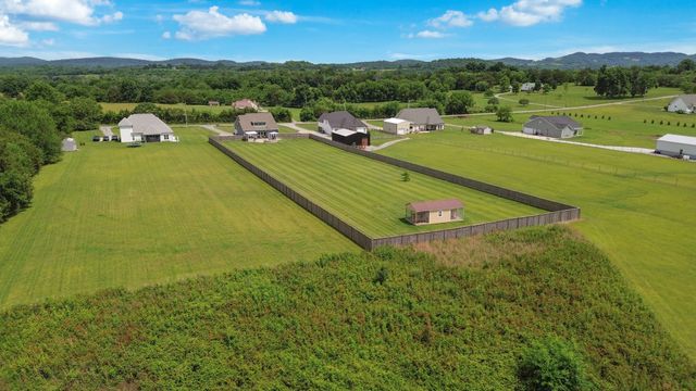 7890 Poplar Hill Rd, Watertown, TN 37184