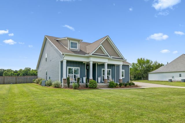 7890 Poplar Hill Rd, Watertown, TN 37184