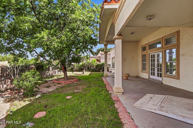 6413 LA CADENA Drive, El Paso, TX 79912