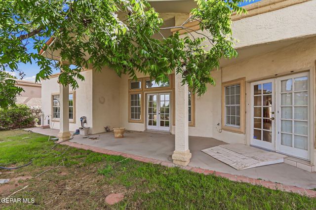 6413 LA CADENA Drive, El Paso, TX 79912