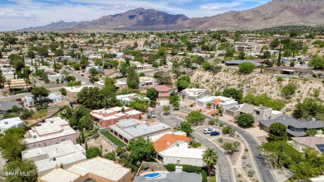 6413 LA CADENA Drive, El Paso, TX 79912