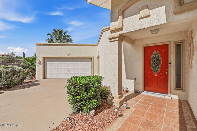 6413 LA CADENA Drive, El Paso, TX 79912