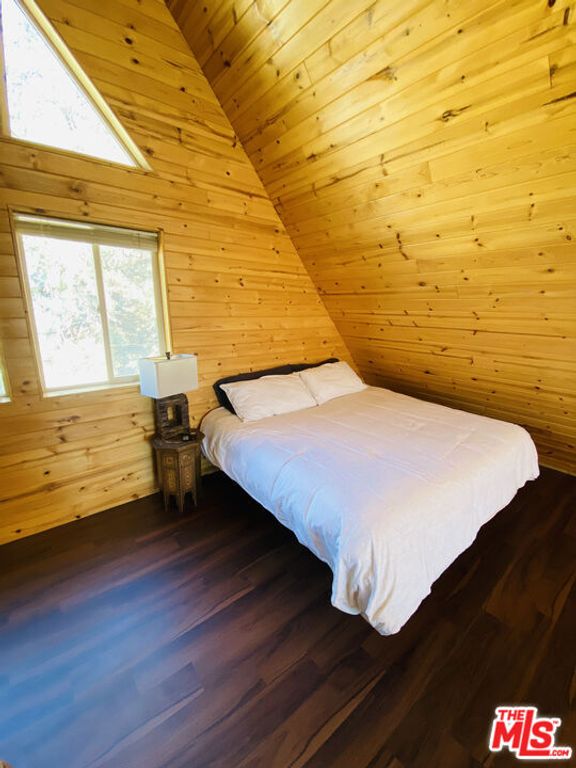 Image 37 of property listing at 3821 North End Drive, Frazier Park, CA 93225