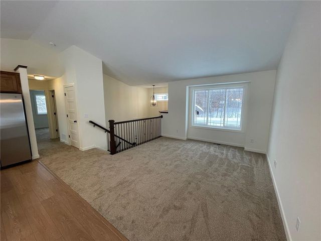 2564 341st Avenue NW, Cambridge, MN 55008