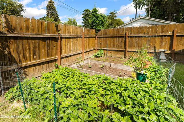 707 N Forest AVE, Sandpoint, ID 83864